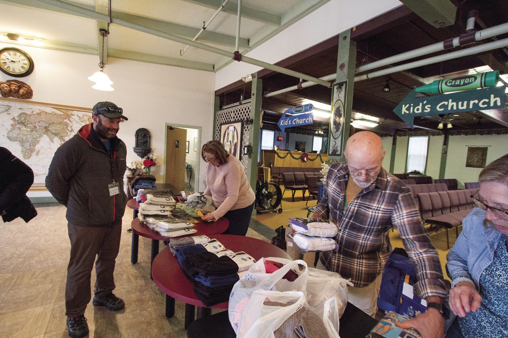 Vineyard Church, Navigating Recovery team up to provide for those in need